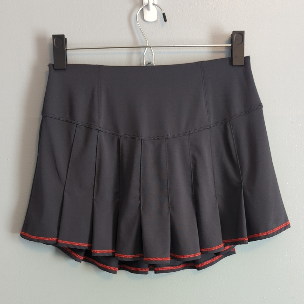 Lucky in Love Charcoal Gray with Red Accents Athletic Skirt Size XS